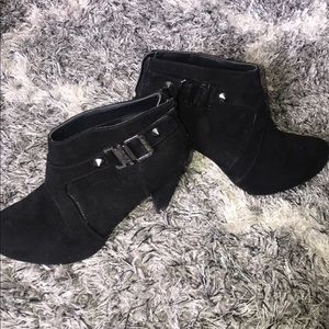 Women’s Guess Heels